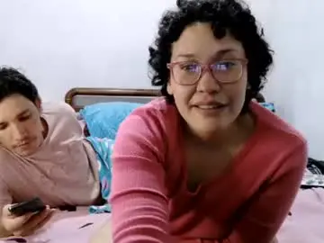 Chaturbate Watch Live Sex Cams of mauroluxandra