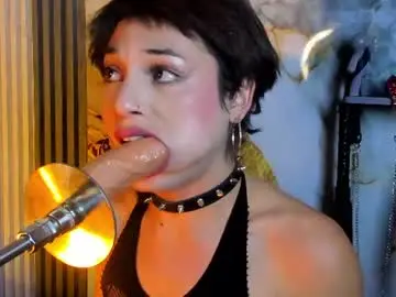 Chaturbate Nude Webcam of mlucresiasuckerpri