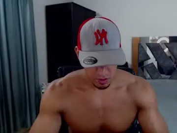 Chaturbate Nude Webcam of frank_heaven_shore