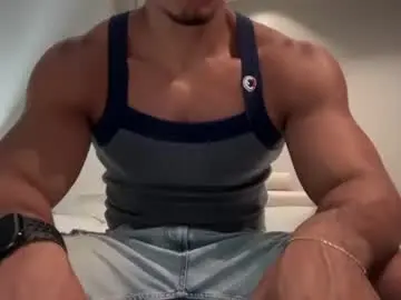 Chaturbate Best live sex cam show of frank_heaven_shore