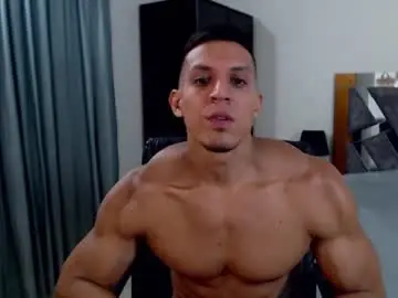 Chaturbate Live Sex Cam of frank_heaven_shore