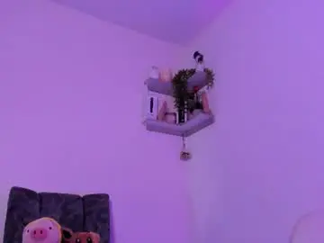 Chaturbate Free Live Porn of honey_bitee