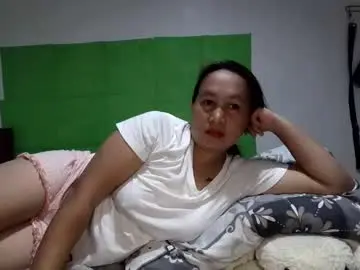Chaturbate Nude Webcam of wetasianbelle