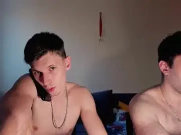 Chaturbate Adult Webcam of kevin_hornyyy