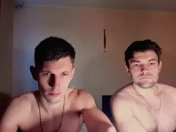 Chaturbate Sex Cam of kevin_hornyyy