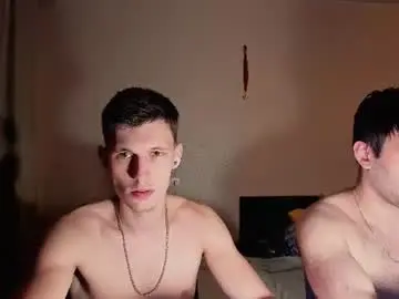 Chaturbate Free Porn Cam of kevin_hornyyy