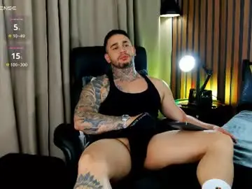 Chaturbate Watch Live Sex Cams of martin_colby05