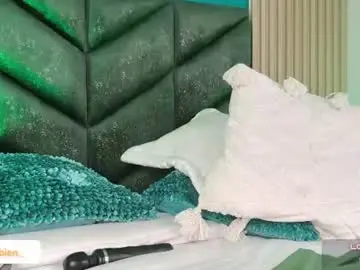 Chaturbate Watch Live Sex Cams of robbinblaze