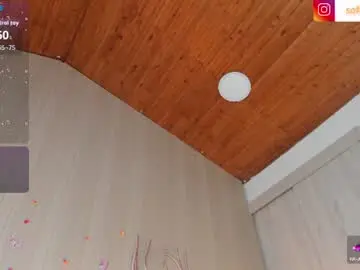 Chaturbate Watch Live Sex Cams of sofi_blossom