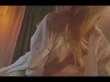 Chaturbate Sex Chat of adelaidegilber_
