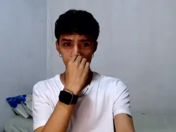 Chaturbate Live Sex Cam of alexis21_
