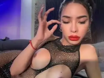 Chaturbate Live Sex Cam of asianhugecockcindy