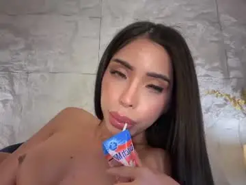 Chaturbate Live Sex Cam of asianhugecockcindy