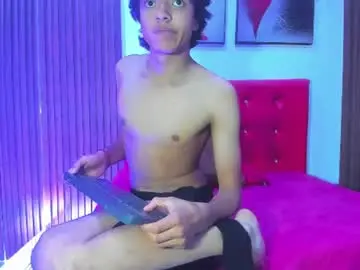 Chaturbate Adult Webcam of kitten_blue