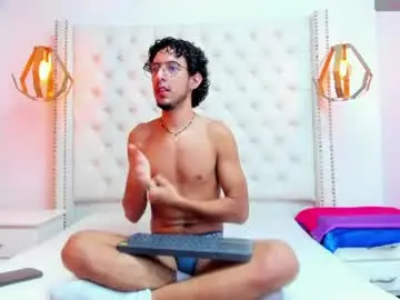 Chaturbate Free Live Porn of leo_sanz6