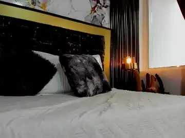 Chaturbate Live Sex Cam of sexy_hot_milf_