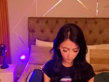 Chaturbate Adult Webcam of _coraliinee_