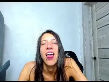 Chaturbate Sex Cam of cutettbqwzuyt