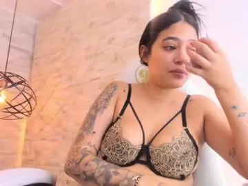 Chaturbate Free Live Porn of laura_rouse_