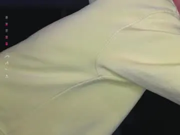 Chaturbate Live Sex Cam of maruroche