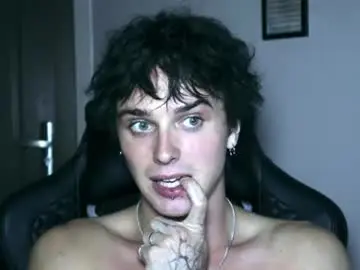 Chaturbate Live Porn of boyfromanothercity