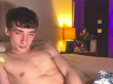 Chaturbate Live Sex of face_cum_shooter