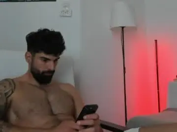 Chaturbate Live Sex Cam of cuteeboy