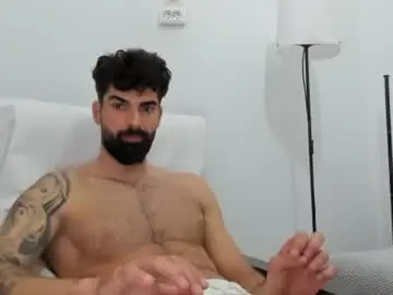 Chaturbate Live Porn of cuteeboy