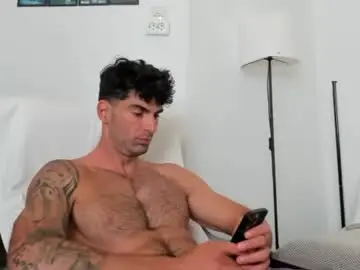 Chaturbate Live Porn of cuteeboy