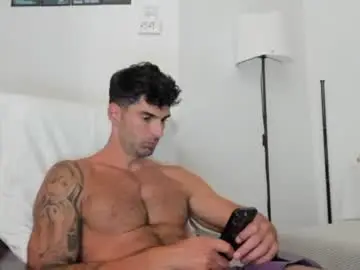 Chaturbate Adult Video Chat of cuteeboy
