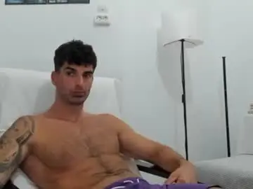 Chaturbate Live Sex Cam of cuteeboy