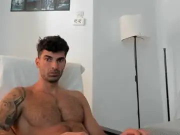 Chaturbate Live Porn of cuteeboy