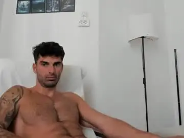 Chaturbate Live Sex Cam of cuteeboy