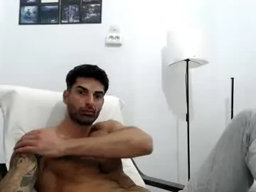 Chaturbate Free Porn Cam of cuteeboy