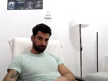 Chaturbate Best live sex cam show of cuteeboy