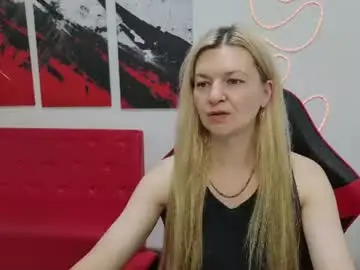 Chaturbate Nude Webcam of melissatylerbb