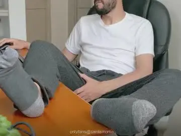 Chaturbate Live Sex Cam of chrissmithin5