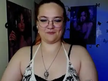 Chaturbate Watch Live Sex Cams of redhotqueen1