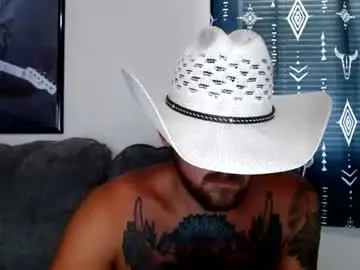 Chaturbate Live Sex Cam of rickyrodeos