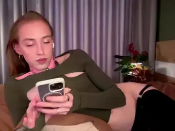 Chaturbate Nude Webcam of avril_pearly_