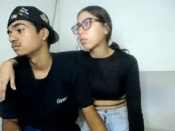 Chaturbate Watch Live Sex Cams of cristinalove07