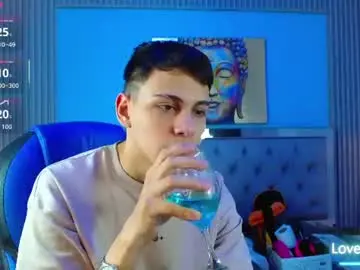 Chaturbate Private Sex Chat of ethanx18