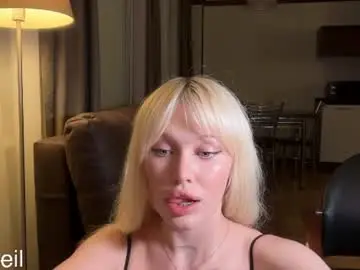 Chaturbate Live Porn of golden_alinee