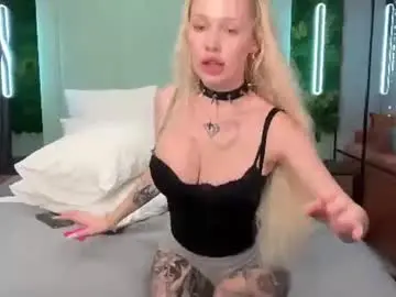 Chaturbate Watch Live Sex Cams of golden_alinee