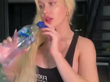 Chaturbate Best live sex cam show of golden_alinee