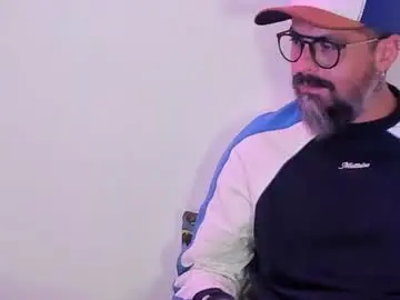 Chaturbate Free Live Porn of miguel_angeel_