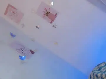 Chaturbate Free Porn Cam of one_sweet_day18