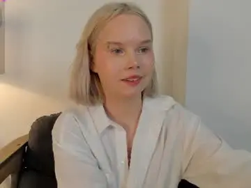 Chaturbate Nude Webcam of shy_nikka_4you