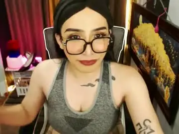 Chaturbate Sex Cam of yassiered
