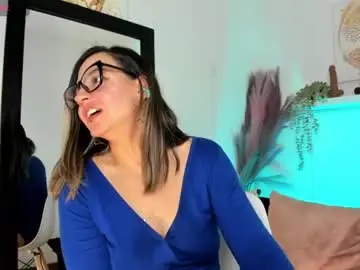 Chaturbate Live Porn of ariana_blonde_